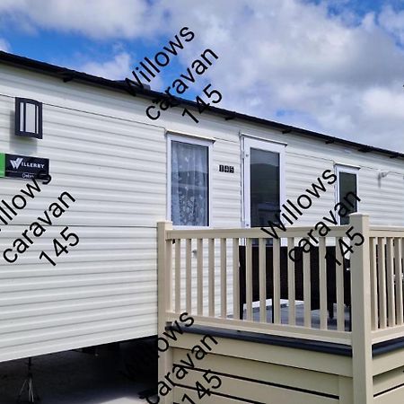Willows Caravan 145 Llanddwywe Exterior foto