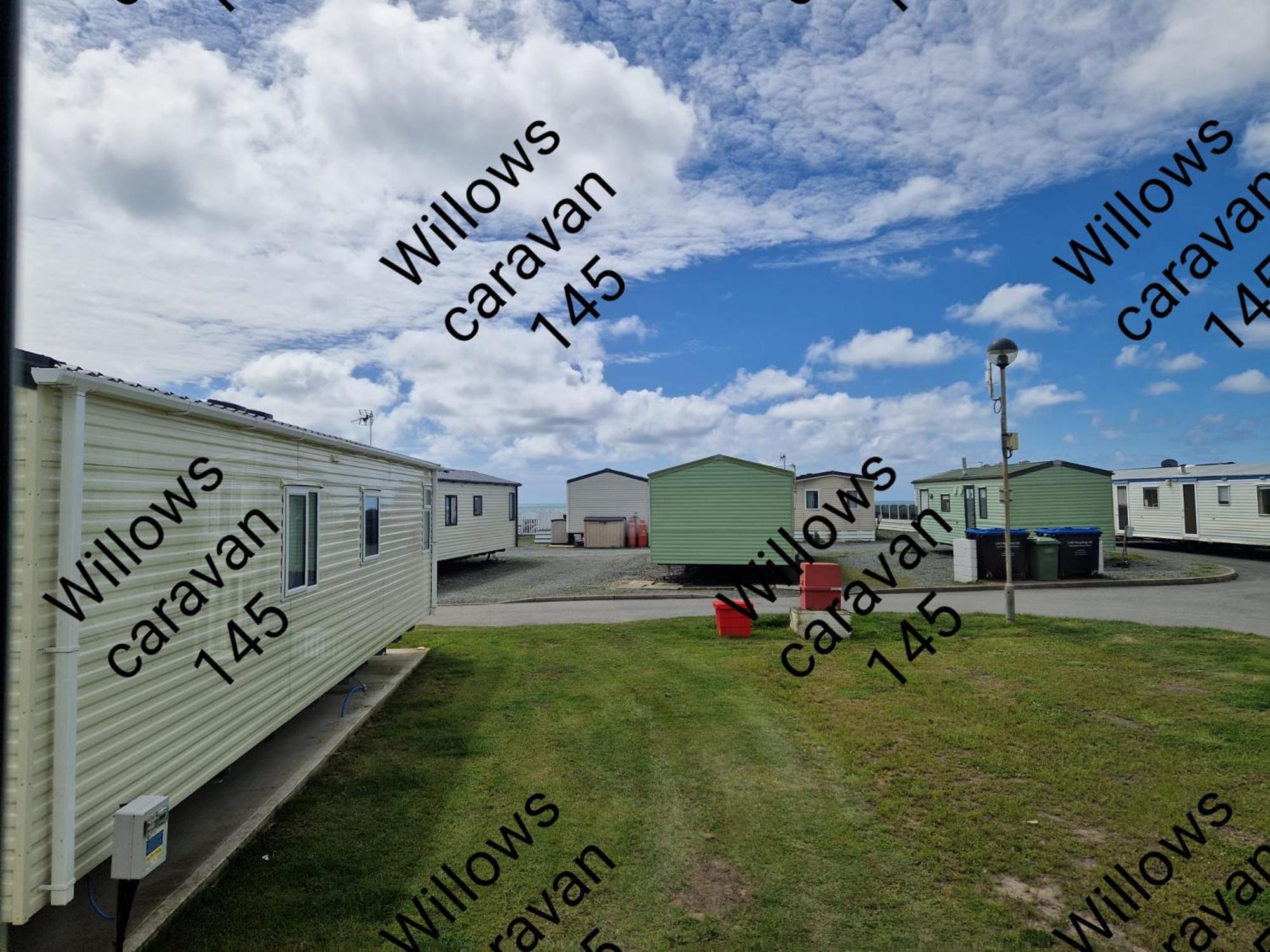 Willows Caravan 145 Llanddwywe Exterior foto