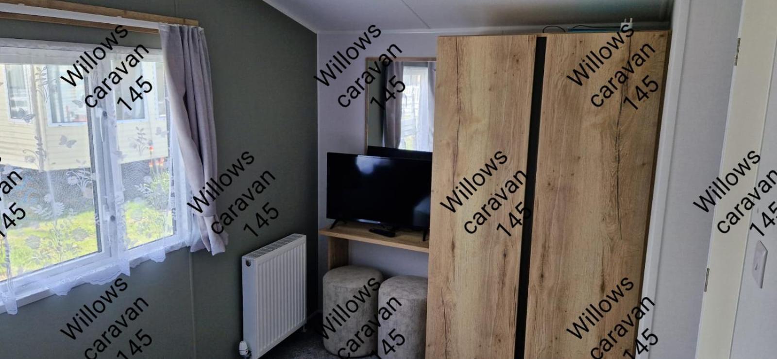 Willows Caravan 145 Llanddwywe Exterior foto